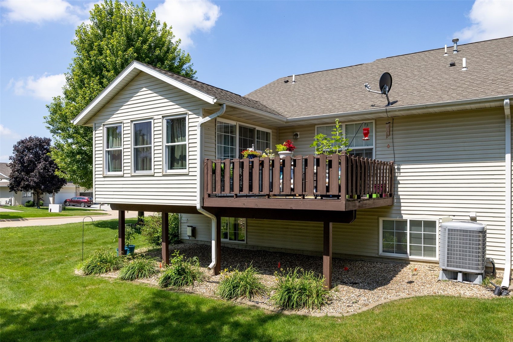 6610 Waterview Drive SW Cedar Rapids IA 52404