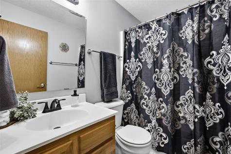 1429 Mckinley Place Iowa City IA 52246