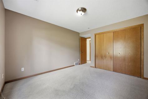 1429 Mckinley Place Iowa City IA 52246