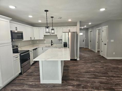 1407 13th Avenue Belle Plaine IA 52208