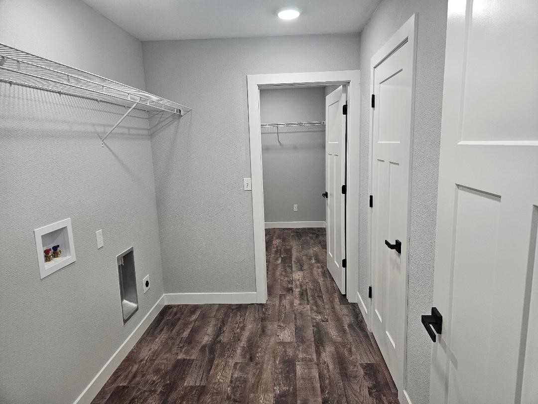 1407 13th Avenue Belle Plaine IA 52208
