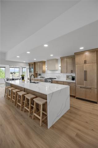 280 N Juniper Street North Liberty IA 52317