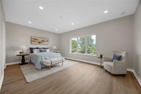 280 N Juniper Street North Liberty IA 52317