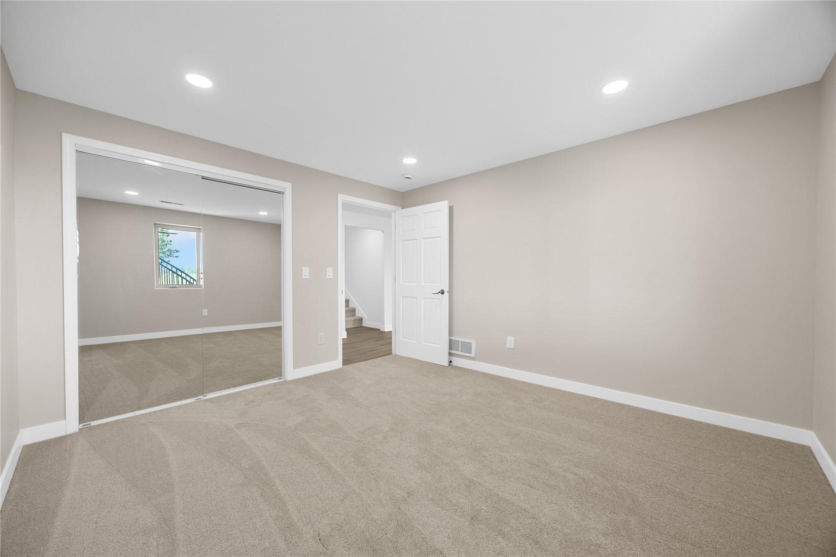 280 N Juniper Street North Liberty IA 52317
