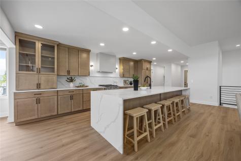 280 N Juniper Street North Liberty IA 52317
