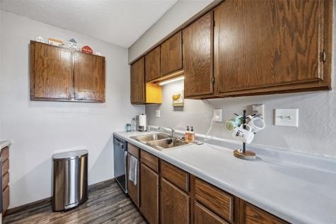 6629 Preston Terrace Court SW Cedar Rapids IA 52404