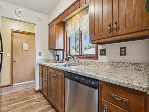 1724 Pikes Peak Court NE Cedar Rapids IA 52402