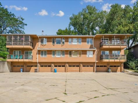 1724 Pikes Peak Court NE Cedar Rapids IA 52402