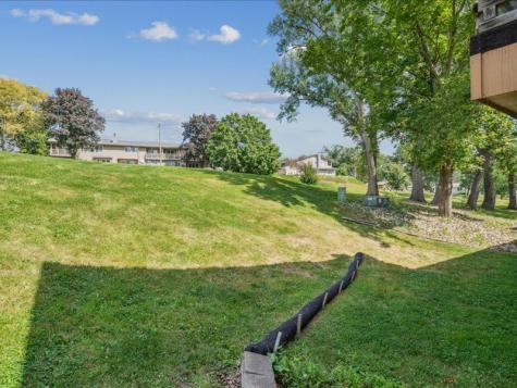 1724 Pikes Peak Court NE Cedar Rapids IA 52402