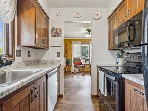 1724 Pikes Peak Court NE Cedar Rapids IA 52402