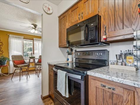 1724 Pikes Peak Court NE Cedar Rapids IA 52402