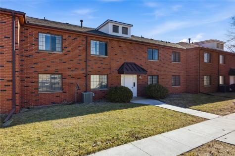 4561 Maureen Drive SE Cedar Rapids IA 52403