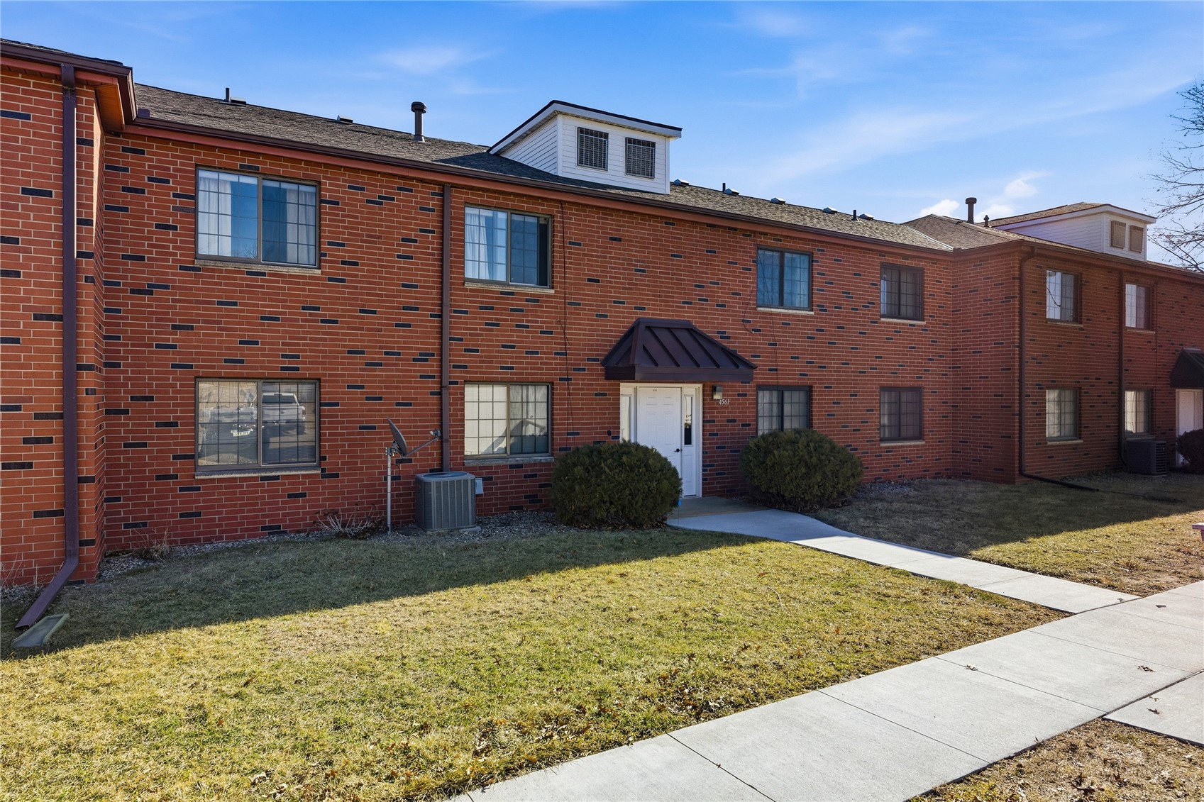 4561 Maureen Drive SE Cedar Rapids IA 52403