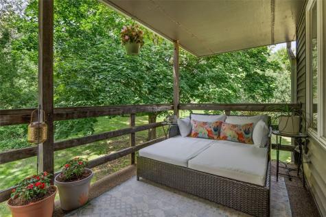 1709 Pikes Peak Court NE Cedar Rapids IA 52402
