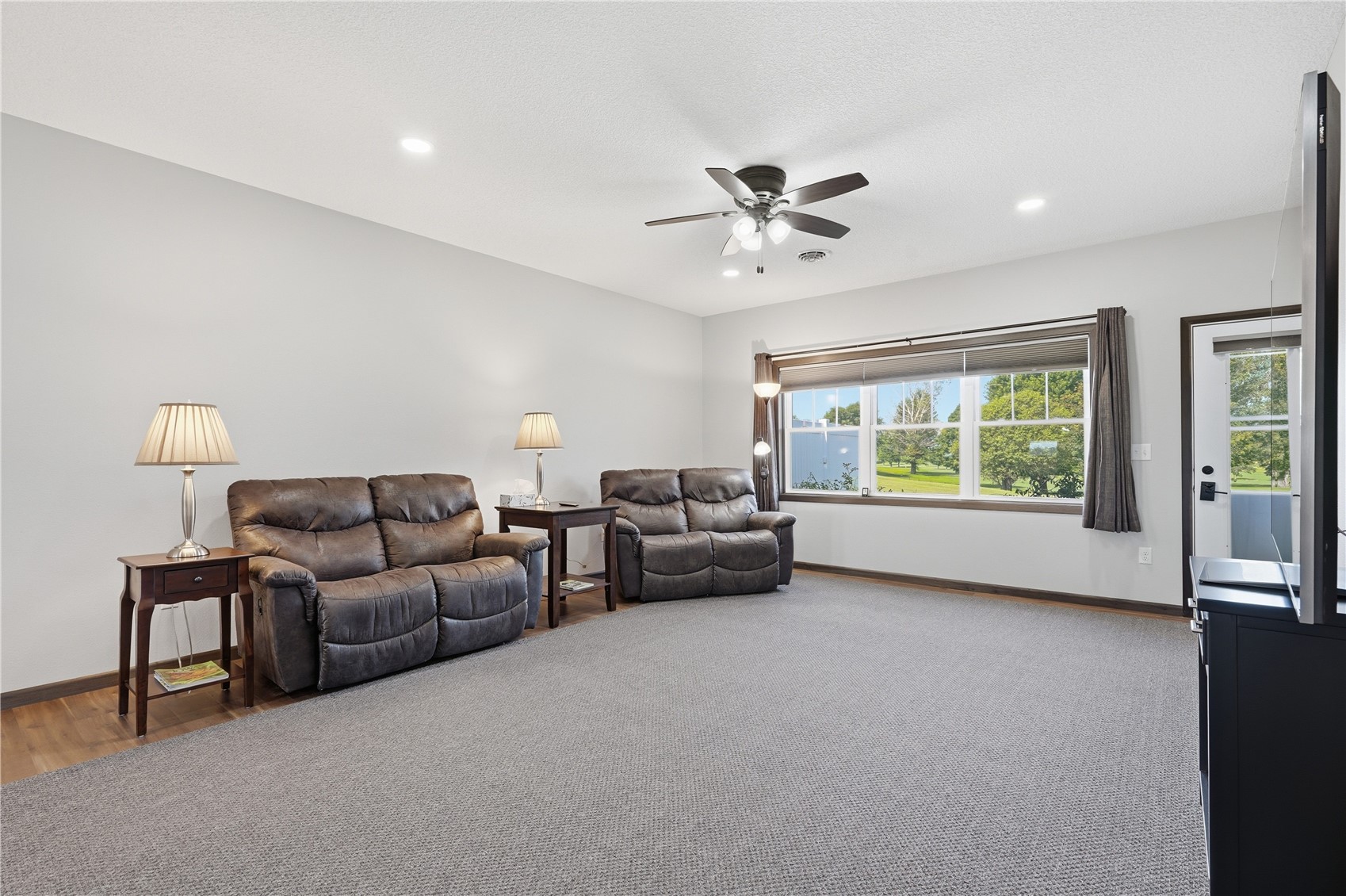 2086 Three Elms Park Road Independence IA 50644
