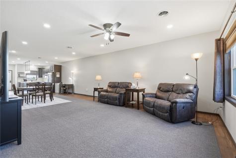 2086 Three Elms Park Road Independence IA 50644