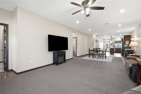 2086 Three Elms Park Road Independence IA 50644