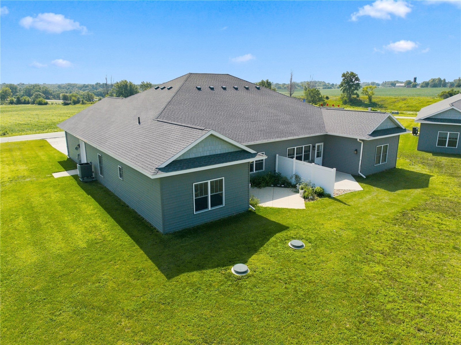 2086 Three Elms Park Road Independence IA 50644
