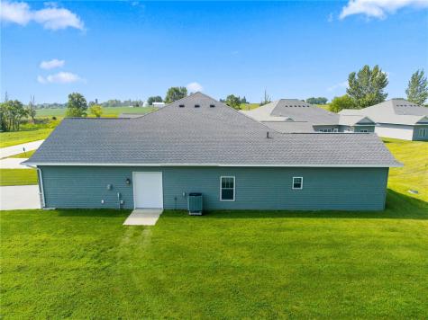2086 Three Elms Park Road Independence IA 50644