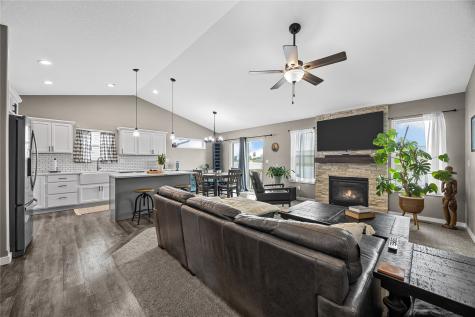544 Driftwood Lane Atkins IA 52206