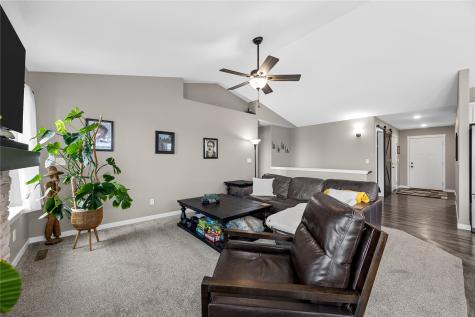 544 Driftwood Lane Atkins IA 52206