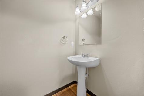 816 N 1st Avenue Iowa City IA 52245