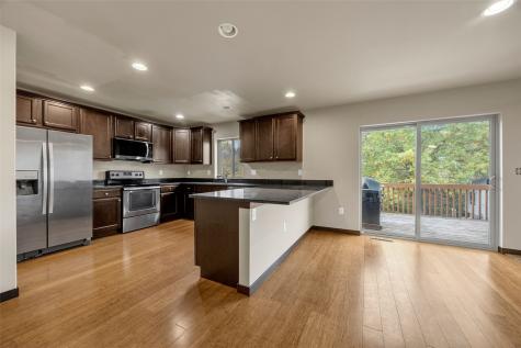 816 N 1st Avenue Iowa City IA 52245