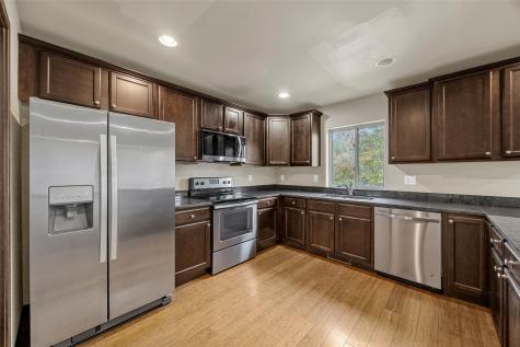 816 N 1st Avenue Iowa City IA 52245