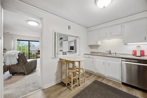 130 Thompson Drive Cedar Rapids IA 52403