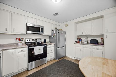 130 Thompson Drive Cedar Rapids IA 52403