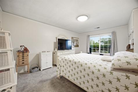 130 Thompson Drive Cedar Rapids IA 52403