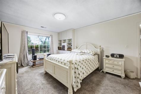 130 Thompson Drive Cedar Rapids IA 52403