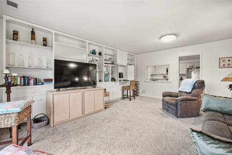 130 Thompson Drive Cedar Rapids IA 52403