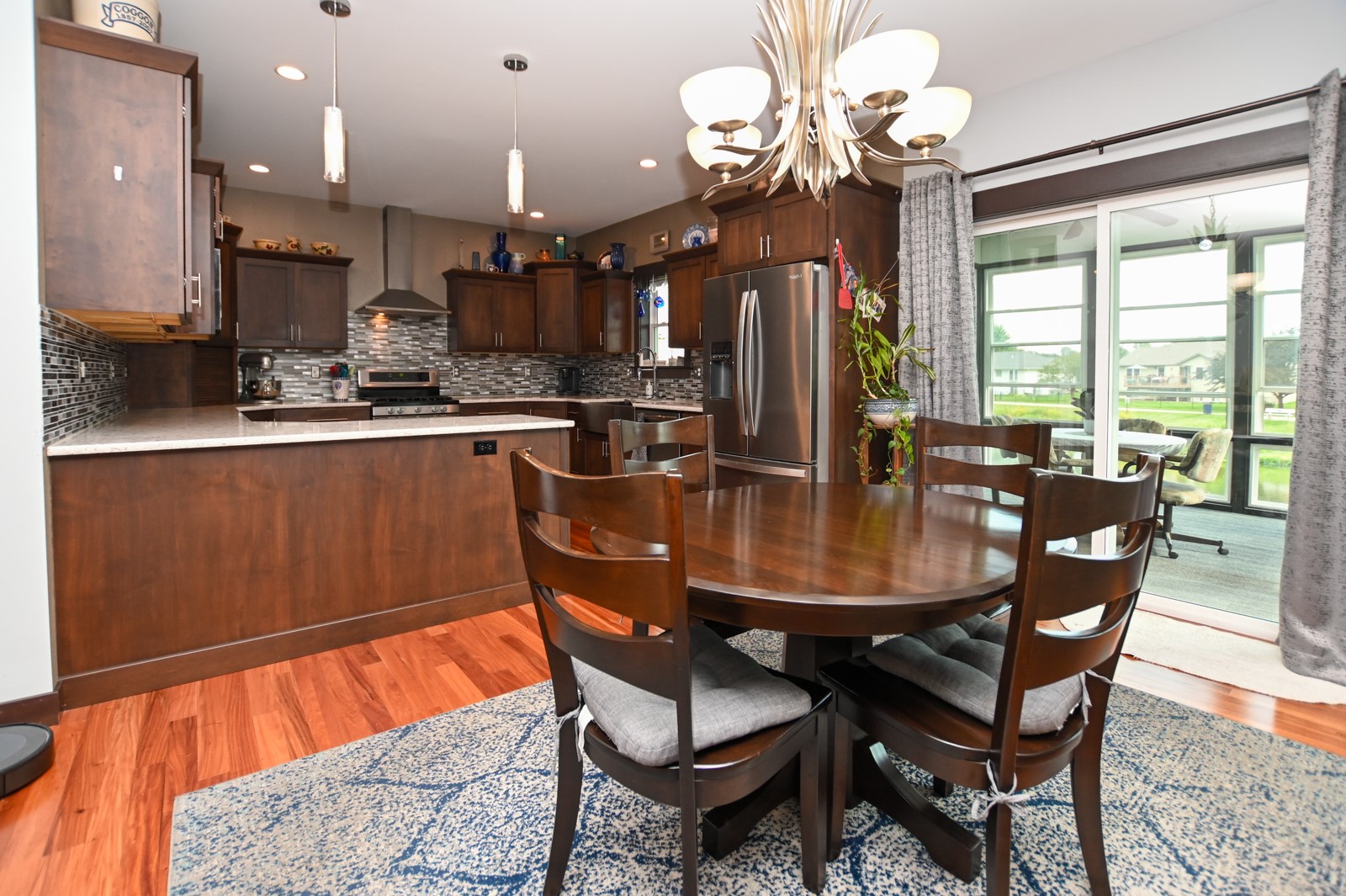 544 Meadow Oak Circle Fairfax IA 52228