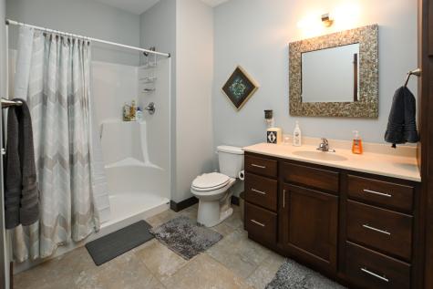 544 Meadow Oak Circle Fairfax IA 52228