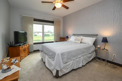 544 Meadow Oak Circle Fairfax IA 52228