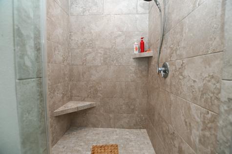544 Meadow Oak Circle Fairfax IA 52228