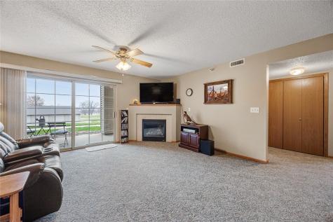3130 Wilson SW Cedar Rapids IA 52404