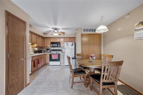 3130 Wilson SW Cedar Rapids IA 52404