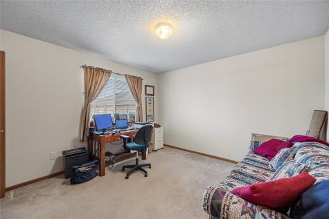 3130 Wilson SW Cedar Rapids IA 52404