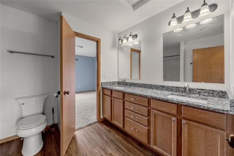 235 N Park Ridge Road North Liberty IA 52317