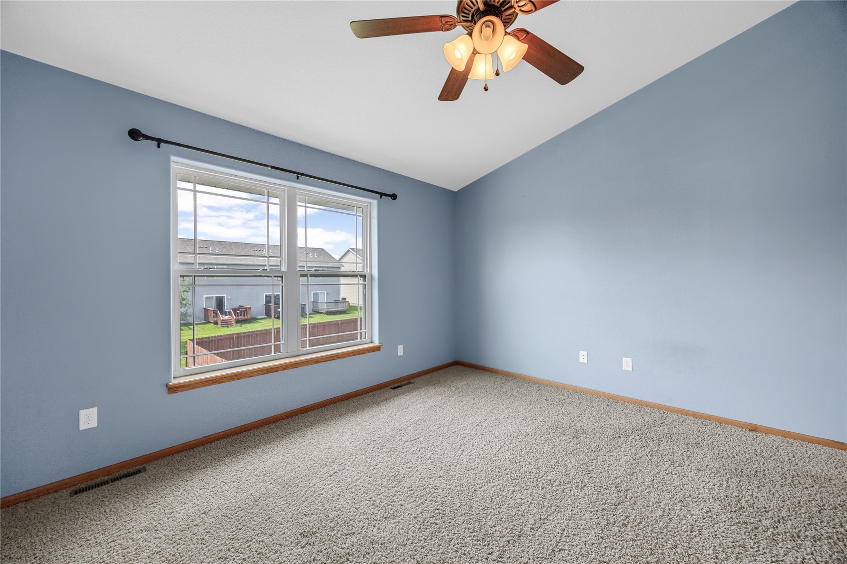 235 N Park Ridge Road North Liberty IA 52317