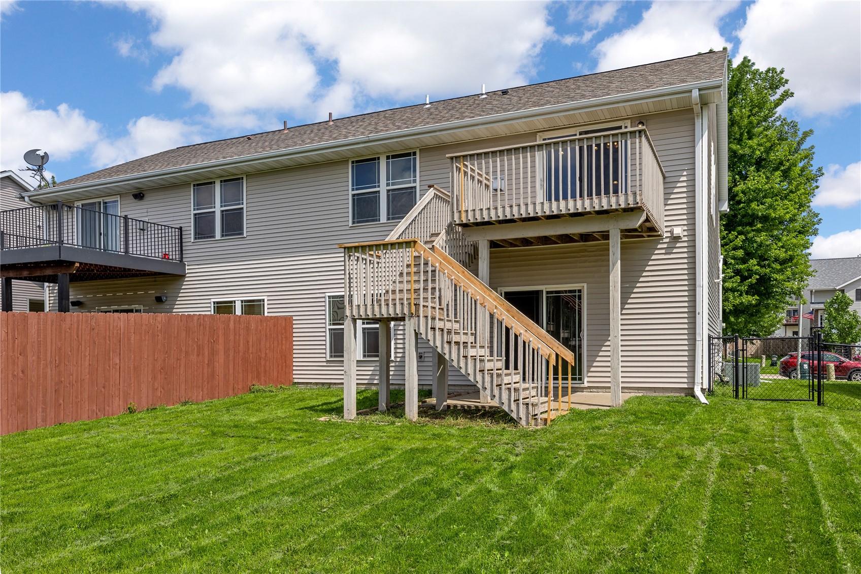 235 N Park Ridge Road North Liberty IA 52317