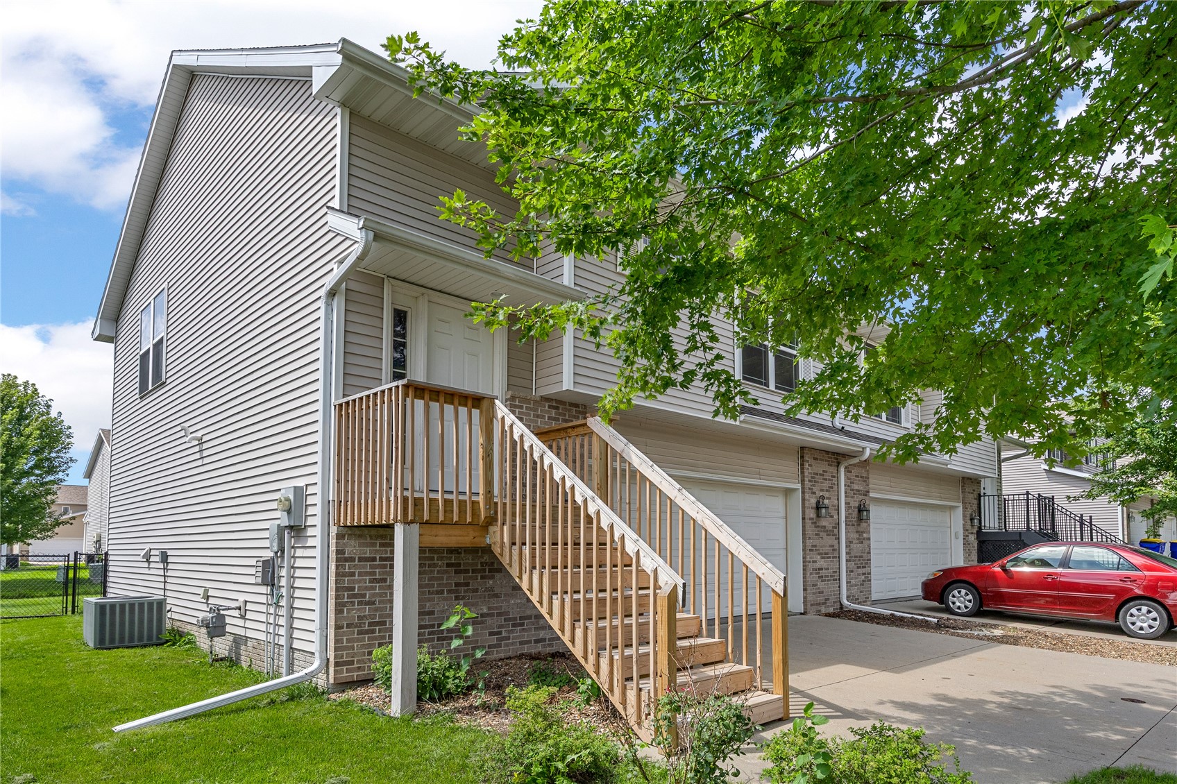 235 N Park Ridge Road North Liberty IA 52317