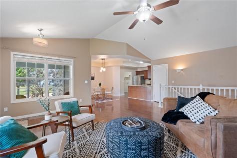 4423 Quail Trail Drive Marion IA 52302