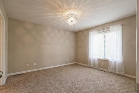 4423 Quail Trail Drive Marion IA 52302
