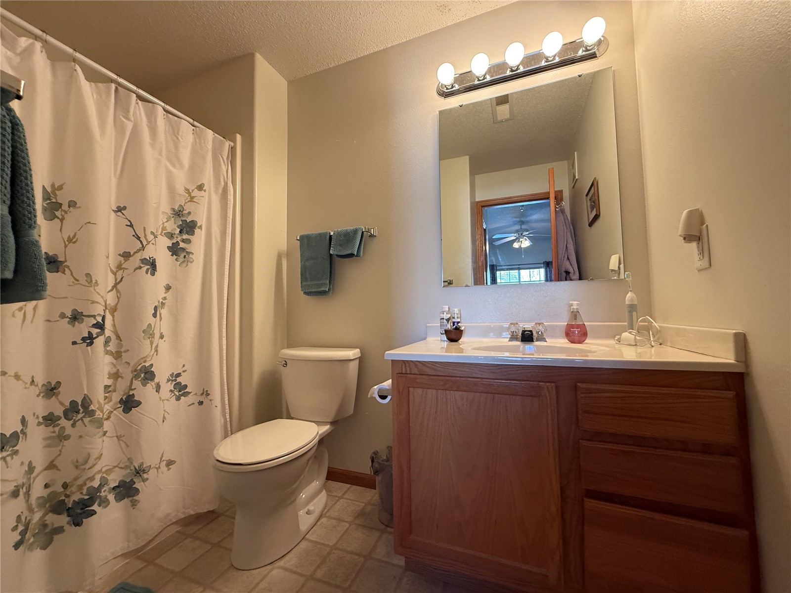 4377 Berkeley Lane Iowa City IA 52245