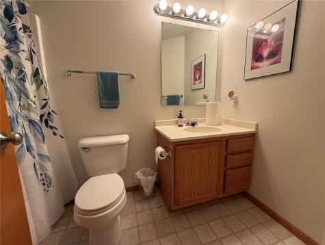 4377 Berkeley Lane Iowa City IA 52245