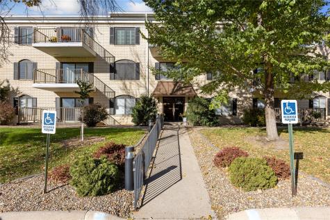 2135 1st Avenue SE Cedar Rapids IA 52403