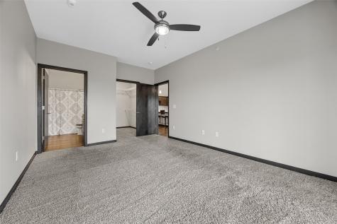 2871 Spring Rose Circle Coralville IA 52241